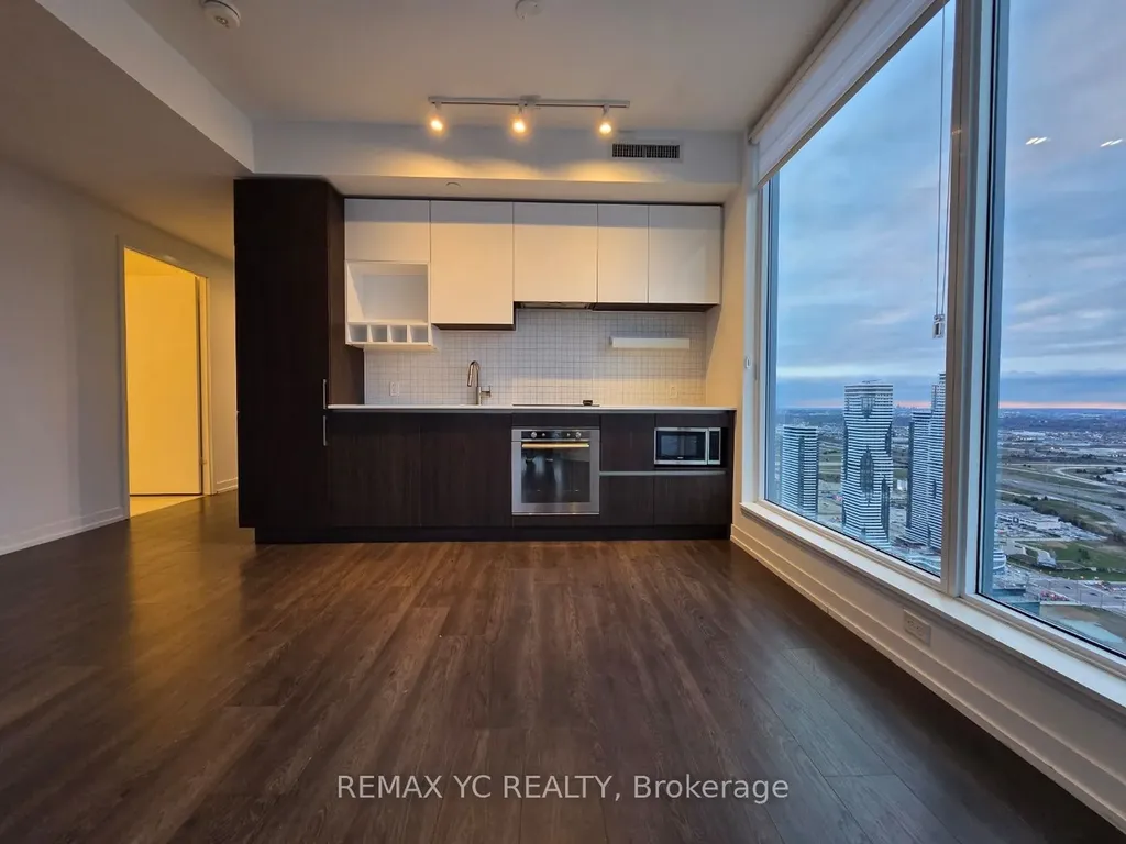 5 Buttermill Avenue Vaughan ON L4K 0J5