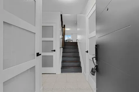 37 Wrendale Crescent Georgina ON L4P 4C4