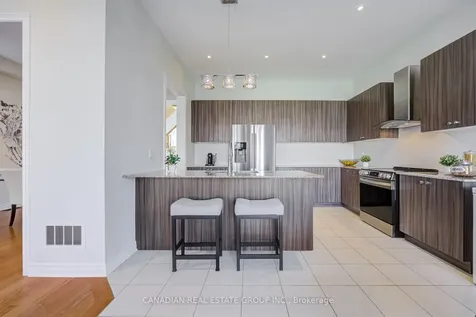 22 Schwalm Crescent New Tecumseth ON L0G 1W0