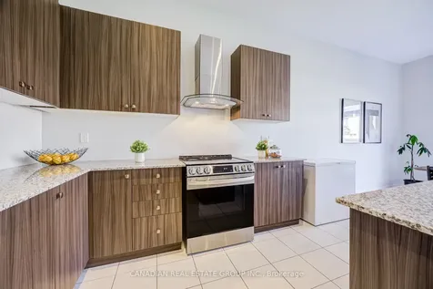 22 Schwalm Crescent New Tecumseth ON L0G 1W0