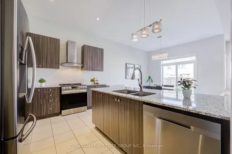22 Schwalm Crescent New Tecumseth ON L0G 1W0