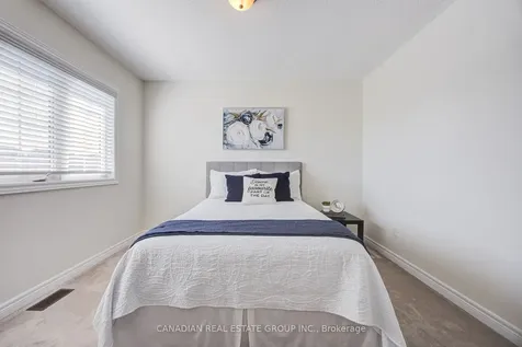 22 Schwalm Crescent New Tecumseth ON L0G 1W0
