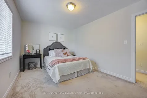 22 Schwalm Crescent New Tecumseth ON L0G 1W0