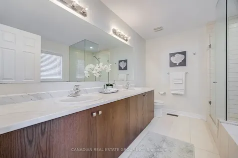 22 Schwalm Crescent New Tecumseth ON L0G 1W0