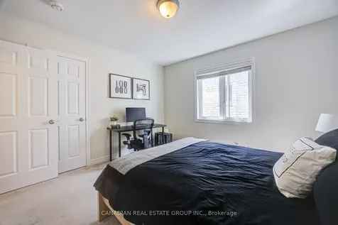22 Schwalm Crescent New Tecumseth ON L0G 1W0