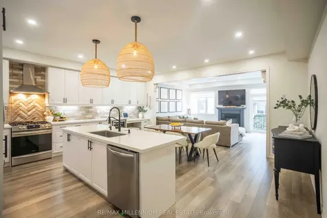 95 Wesmina Avenue Whitchurch-stouffville ON L4A 4W5