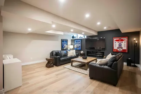95 Wesmina Avenue Whitchurch-stouffville ON L4A 4W5