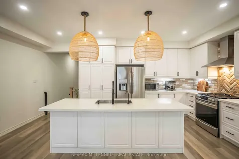 95 Wesmina Avenue Whitchurch-stouffville ON L4A 4W5