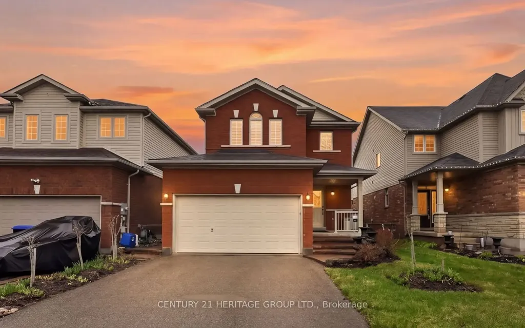 32 Mcmulkin Street New Tecumseth ON L9R 0A9