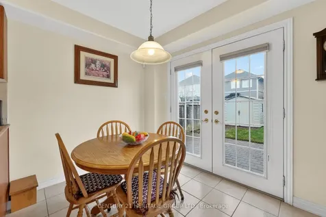 32 Mcmulkin Street New Tecumseth ON L9R 0A9