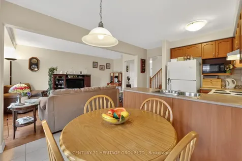 32 Mcmulkin Street New Tecumseth ON L9R 0A9