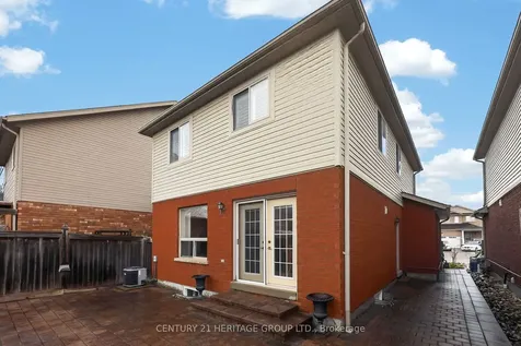 32 Mcmulkin Street New Tecumseth ON L9R 0A9