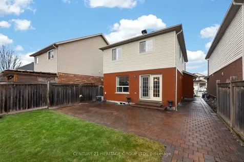 32 Mcmulkin Street New Tecumseth ON L9R 0A9