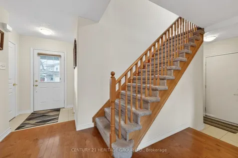 32 Mcmulkin Street New Tecumseth ON L9R 0A9