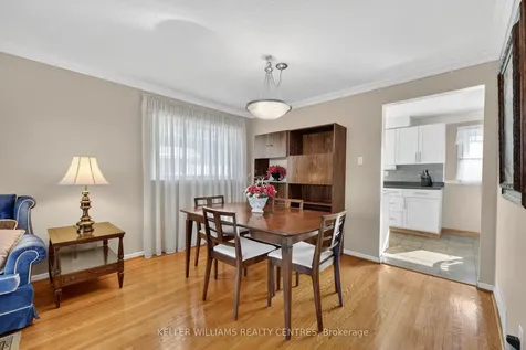 13 Laurentide Avenue Aurora ON L4G 3B3