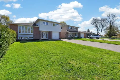 13 Laurentide Avenue Aurora ON L4G 3B3