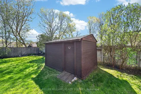 13 Laurentide Avenue Aurora ON L4G 3B3