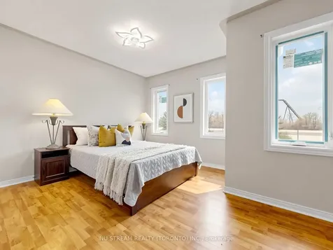 177 Wildberry Crescent Vaughan ON L4H 2E8