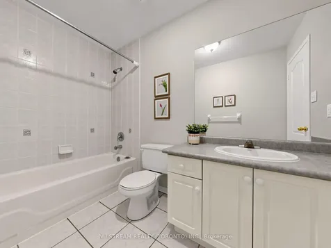 177 Wildberry Crescent Vaughan ON L4H 2E8