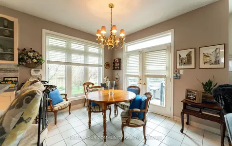 863 Shadrach Drive Newmarket ON L3X 2H3