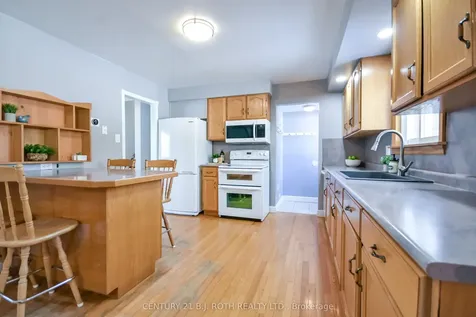 2246 Richardson Street Innisfil ON L9S 1G5