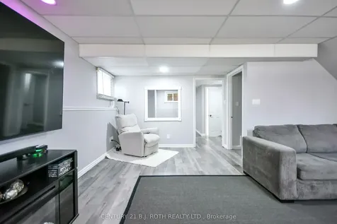 2246 Richardson Street Innisfil ON L9S 1G5