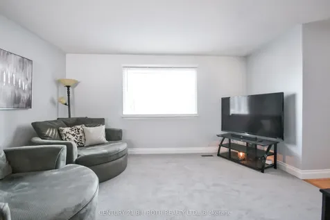 2246 Richardson Street Innisfil ON L9S 1G5