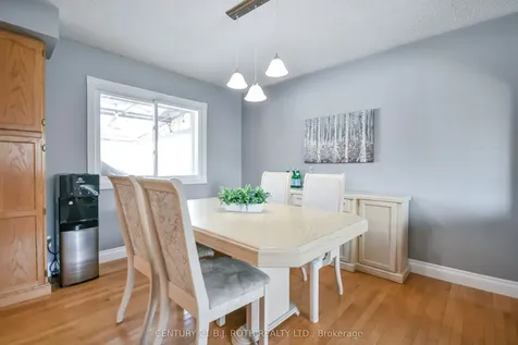 2246 Richardson Street Innisfil ON L9S 1G5