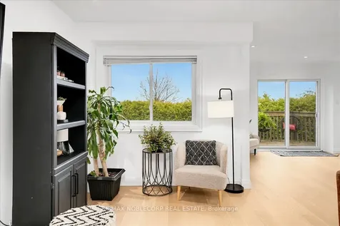 128 Mccauley Court Newmarket ON L3Y 7W2