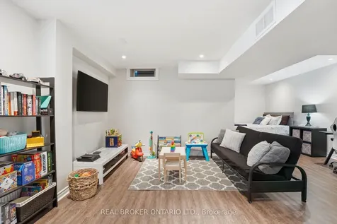 55 Christina Crescent Bradford West Gwillimbury ON L3Z 0B1