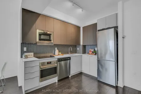 2916 Highway 7 N/a Vaughan ON L4K 0K6