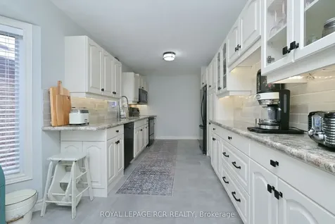 196 Riverview Road New Tecumseth ON L9R 1Y2
