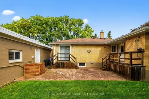 118 Queen Street Bradford West Gwillimbury ON L3Z 1L3