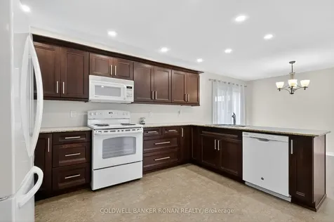 118 Queen Street Bradford West Gwillimbury ON L3Z 1L3