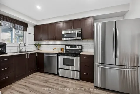 27 Longview Drive Bradford West Gwillimbury ON L3Z 2H4