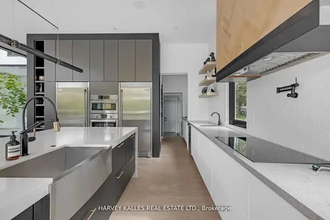 14634 Woodbine Avenue Whitchurch-stouffville ON L4A 2K9