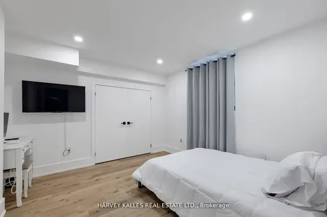 14634 Woodbine Avenue Whitchurch-stouffville ON L4A 2K9