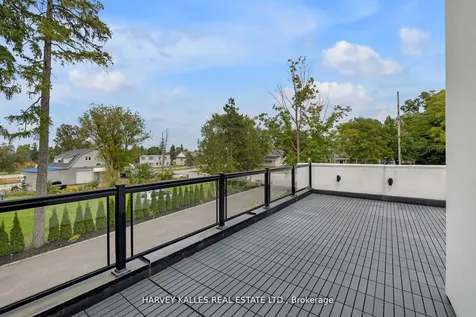 14634 Woodbine Avenue Whitchurch-stouffville ON L4A 2K9