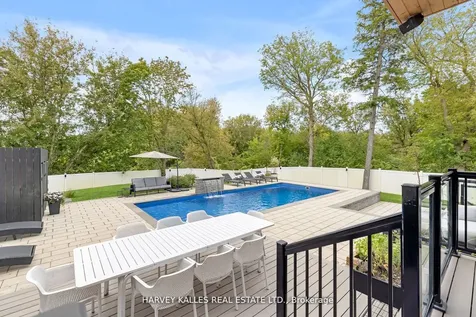 14634 Woodbine Avenue Whitchurch-stouffville ON L4A 2K9