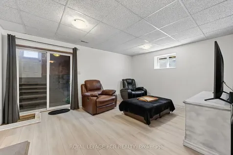 266 Kenwood Avenue Georgina ON L4P 2X5