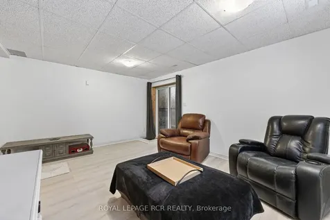 266 Kenwood Avenue Georgina ON L4P 2X5