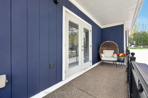 266 Kenwood Avenue Georgina ON L4P 2X5