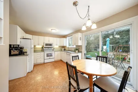 57 Alexander Road Newmarket ON L3Y 3J3