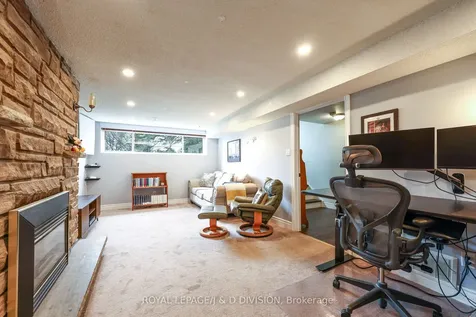 57 Alexander Road Newmarket ON L3Y 3J3