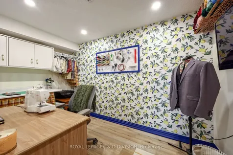 57 Alexander Road Newmarket ON L3Y 3J3