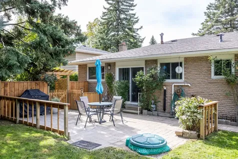 57 Alexander Road Newmarket ON L3Y 3J3