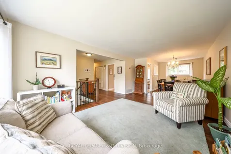 57 Alexander Road Newmarket ON L3Y 3J3