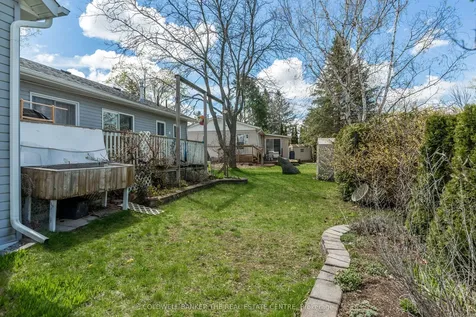 2 Fir Court Innisfil ON L9S 1M1
