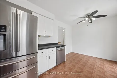 95 Booth Drive Whitchurch-stouffville ON L4A 4K4