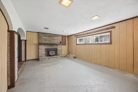 95 Booth Drive Whitchurch-stouffville ON L4A 4K4